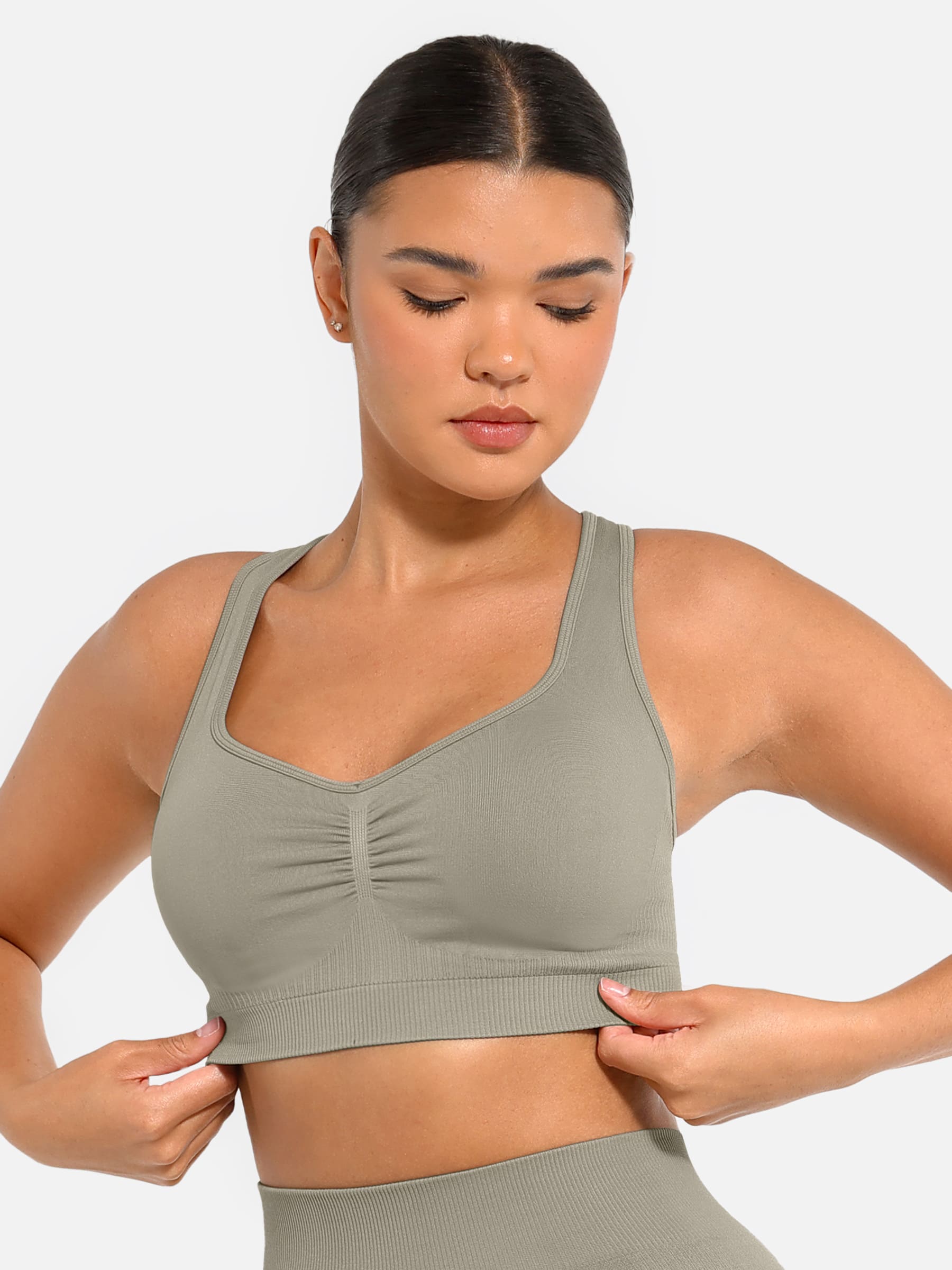 Feelingirl Seamless Racerback Sports Bra with Removable Pads and Support Fit